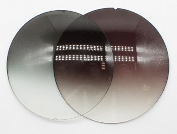 Фото Полимерная солнцезащитная  линза с градиентом 80% CR-39 n=1,49 D70/75 0,0дптр